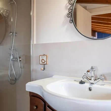 Gorriones Country house *